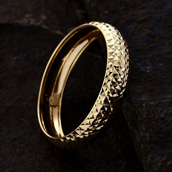 Strukturierter Goldring mit Diamantschliff-Muster in 585 Gold image number 1