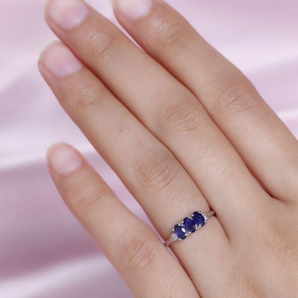 Masoala Saphir und Diamant-Trilogie-Ring, 925 Silber platiniert, 1,13 ct. image number 3