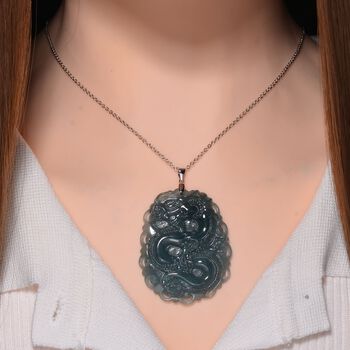 Nat&uuml;rlicher Olmek Jadeit Anh&auml;nger mit Kette, 925 Silber rhodiniert ca. 109.00 ct