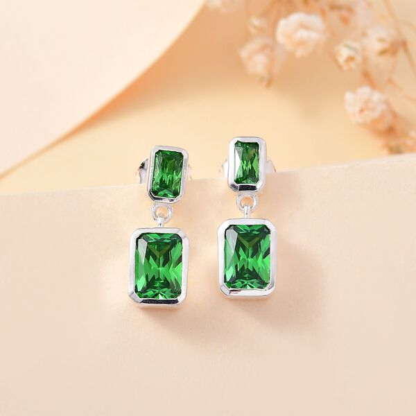 LUSTRO STELLA - Grüne Zirkonia-Ohrringe image number 2