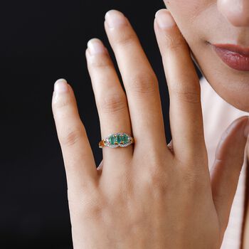 Socoto Smaragd und Zirkon Ring - 0,96 ct.