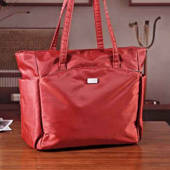 Signature Handtasche, edles Nylon Design mit 3 Rei&szlig;verschluss Taschen und 2 offenen Au&szlig;entaschen, 30x30x10cm, Burgunderrot