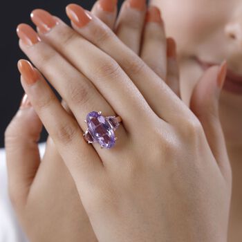 Bold Rose de France Amethyst Ring