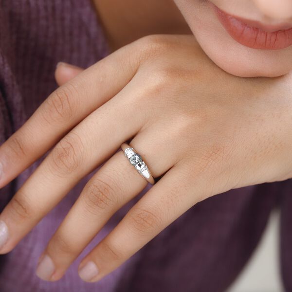 Gr&uuml;ner Tansanit und Zirkon-Ring - 0,73 ct. image number 2