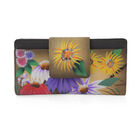 Sukriti - handbemalte Brieftasche aus echtem Leder mit RFID Schutz, Blumenmuster, Braun image number 0