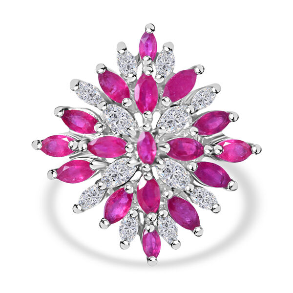 Afrikanischer Rubin und  Moissanit-Ring - 4,82 ct.