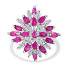 Afrikanischer Rubin (Fissure gefüllt), Moissanit Ring 925 Silber rhodiniert (Größe 17.00) ca. 4,82 ct