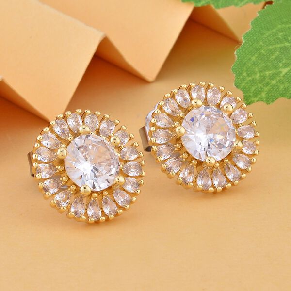 Brillance Wei&szlig;e Zirkonia Ohrringe, goldfarben image number 2