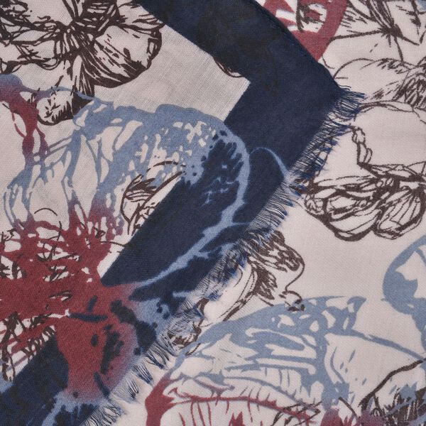 Wolkenweicher Schal mit Abstraktmuster, Nude image number 4