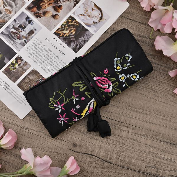 Schmuckorganizer aus Satin mit Stickerei und 5 Premium-Poliertüchern, 20x9cm, Schwarz image number 15