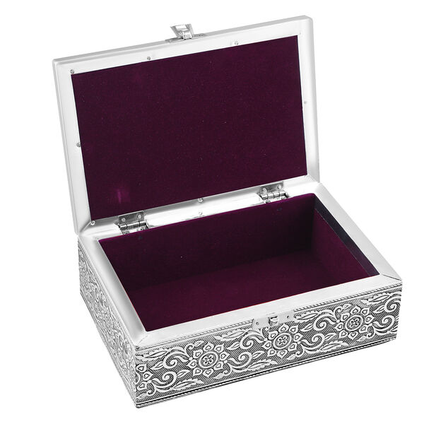 2er-Set – Oxidierte 20x13,5x7cm Aluminium-Schmuckbox und 16x9,5x3,8cm Perlen-Box, Ahornblatt-Prägung, Silber und Beige image number 6